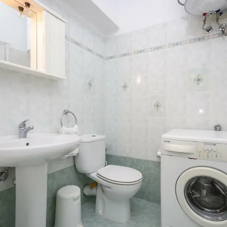 Maritas Apartments Mélanes