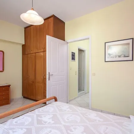 Maritas Apartments Mélanes
